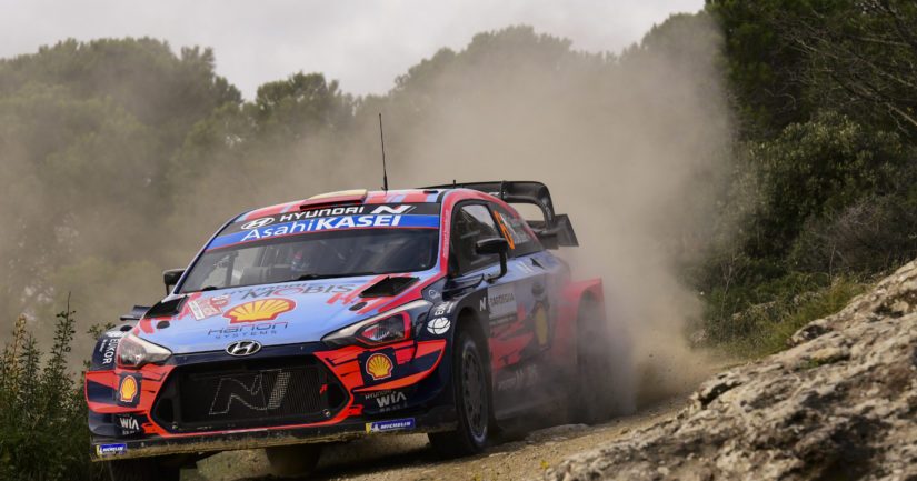 Hyundain keikkakuski Dani Sordo voitti Sardinian MM-rallin