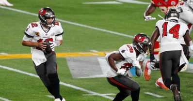 Seitsemäs Super Bowl-mestaruus – Tom Brady on historian merkittävimpiä urheilijoita