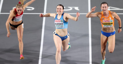 Suomen kultajuhlille jatkoa – Reetta Hurske aitoi EM-kultaa