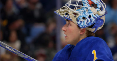 Ukko-Pekka Luukkonen loistaa NHL:ssä