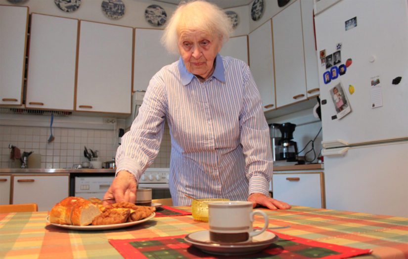 Muonituslotta Aino Korhonen toimi muutaman vuoden ajan myös Kuopion Veteraaninaisten puheenjohtajana.