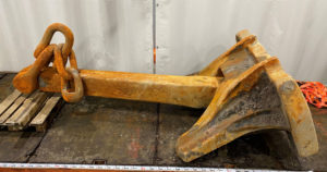 Suomenlahdesta nostetun ankkurin tutkinta alkoi – pituutta 4 metriä ja painoa 11 tonnia