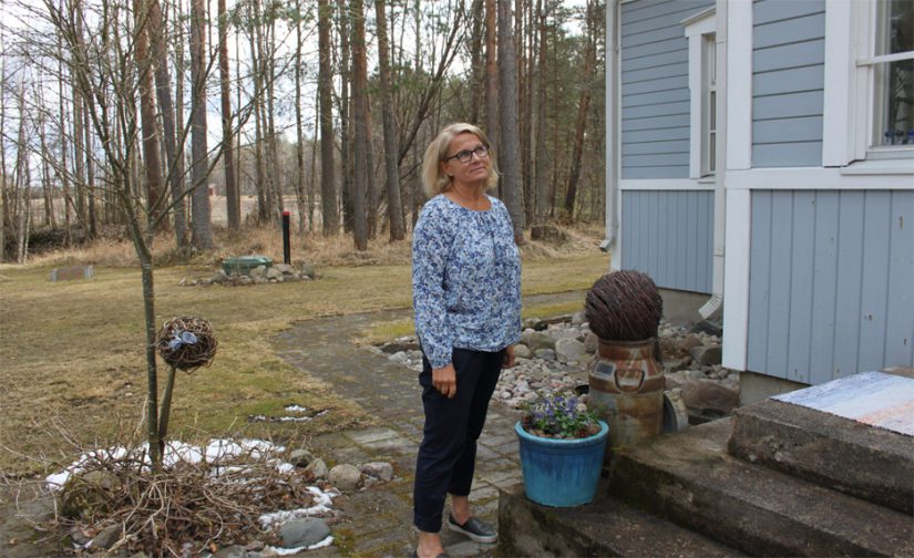 Arja oli 27-vuotias saadessaan ensimmäisen lapsensa. – Ajattelin nuoruudessani, että jään tietoisesti ikäneidoksi, mutta kohtalo päätti kuitenkin toisin.