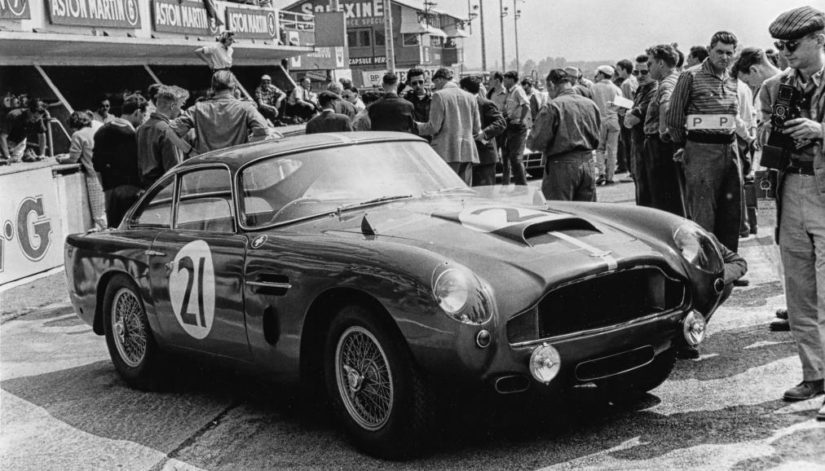 Alkuperäinen DB4 GT Lightweight oli suunniteltu kisakäyttöön.