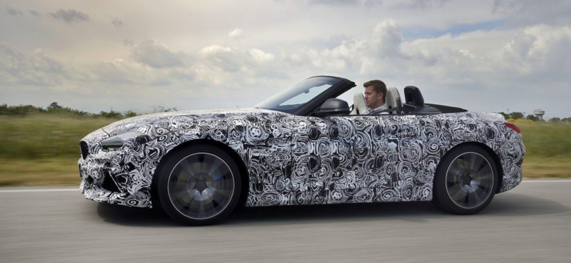 Z4:ssä palataan taas klassisten roadster-ihanteiden alkulähteille.
