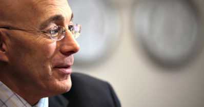 Kiista Vallilan konepajasta on ohi – VR Group myy sittenkin osan konepaja-alueesta Bruce Oreckille