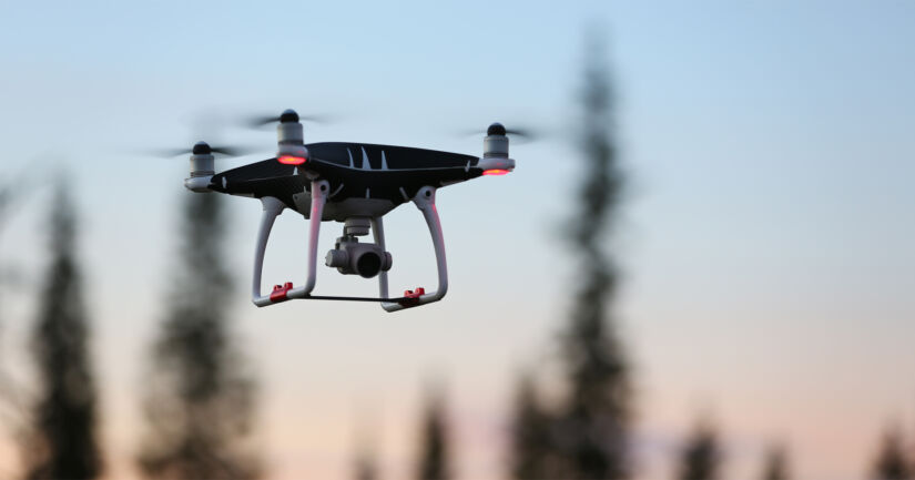 Henkilö ampui alas poliisin droonin – poliisi ampui poistumista yrittänyttä aseistettua henkilöä