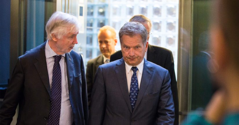 Presidentti Niinistö oikaisi kohuartikkelia – Tuomioja epäilee jutun motiivia