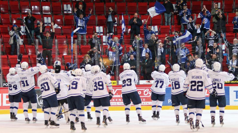 Espoo Unitedin miesten jääkiekkojoukkue sijoittui viime kaudella Mestiksessä kolmanneksi.