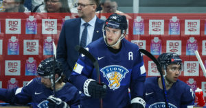 Mikko Rantanen myönsi olleensa USA-ottelussa välillä ”pihalla”