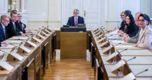 Sipilän hallituksen tilinpäätös – etuudet ja tuet on rahoitettu valtion velkarahoituksella
