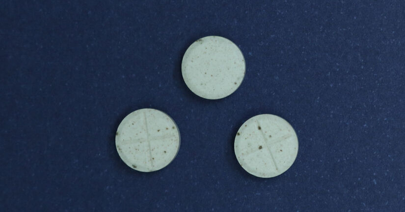 Tulli varoittaa erittäin vaarallisesta aineesta huumekaupassa – ”Yksikin tabletti voi johtaa kuolemaan”