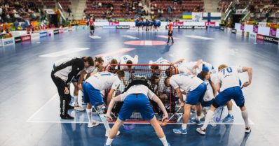 Suomi vältti täydellisen häpeän salibandyn MM-kisoissa