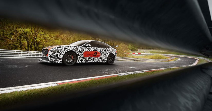 Virallisia suoritusarvoja ei ole vielä kerrottu, mutta Project 8 tarjoaa Jaguarin mukaan superautojen kaltaiset menohalut.