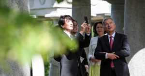 Japanin kruununprinssipari vieraili presidenttiparin luona Kultarannassa – ”Otan yhden esimerkin: luottamus ja luotettavuus”