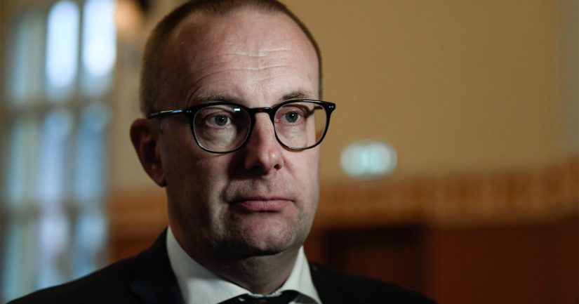 SAK:n puheenjohtaja Jarkko Eloranta ihmettelee, miksi hallituspuolueiden edustajat eivät ottaneet palautetta tosissaan ennen aktiivimallia koskevan lain säätämistä.