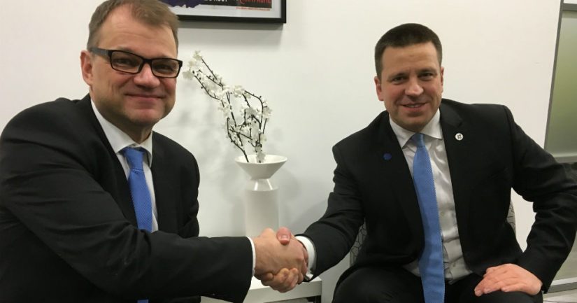 Juha Sipilä näkee myös vielä suuria hyödyntämättömiä mahdollisuuksia yhteisissä digitaalisissa palveluissa ja tietojenvaihdossa Jüri Rataksen tapaamisen edellä.