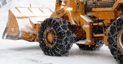 Mies piilotteli varastettua kauhakuormaajaa – selvisi rikoksestaan pikku tuomiolla