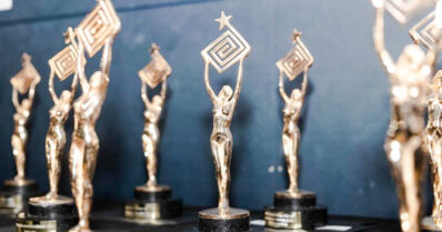 Kultainen Venla -palkinnot jaettiin televisiontekijöille – yleisö valitsi edesmenneen Olga Temosen