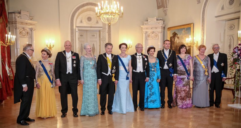 Pohjoismaiden valtionpäämiehet juhlivat Suomen 100-vuotiasta itsenäisyyttä. Mukana olivat myös presidentti Martti Ahtisaari, presidentti Tarja Halonen sekä tohtori Pentti Arajärvi.