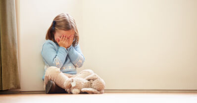 Nyt yritetään vedota tunteisiin lastensuojelulla – rikolliset levittävät huijausviestejä