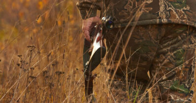 Metsästäjä ampui hirveä – laukaus osui toiseen metsästäjään