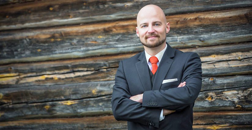 Lappilainen kansanedustaja Mikko Kärnä sai yli puolet kansanedustajista aloitteensa taakse.
