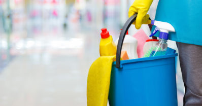 Kotisiivoojaa epäillään varkauksista – iäkkäältä asiakkaalta katosi koruja