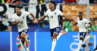 Englanti kritisoidulla rankkarilla ja dramaattisella maalilla EM-finaaliin