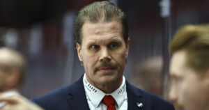 Raha ei ratkaise kiekkokaukalossa – pienen budjetin Jukurit nöyryytti suurta ja mahtavaa HIFK:ta