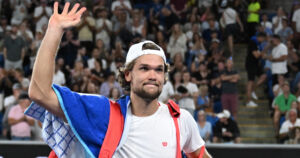 Otto Virtanen vakuuttavasti tennisfinaaliin – ei ole hävinnyt vielä erääkään turnauksessa