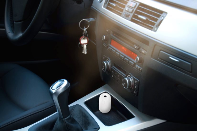 Paikantimen voi piilottaa myös autoon tai veneeseen, jolloin omilla teillään oleva laite on mahdollista löytää.(Kuva Yepzon)
