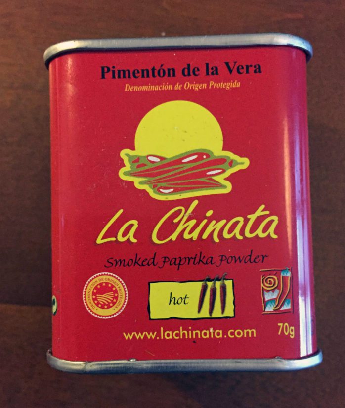 Savustettu tuima chili on jo marketeissa. (Kuva Timo Ernamo)