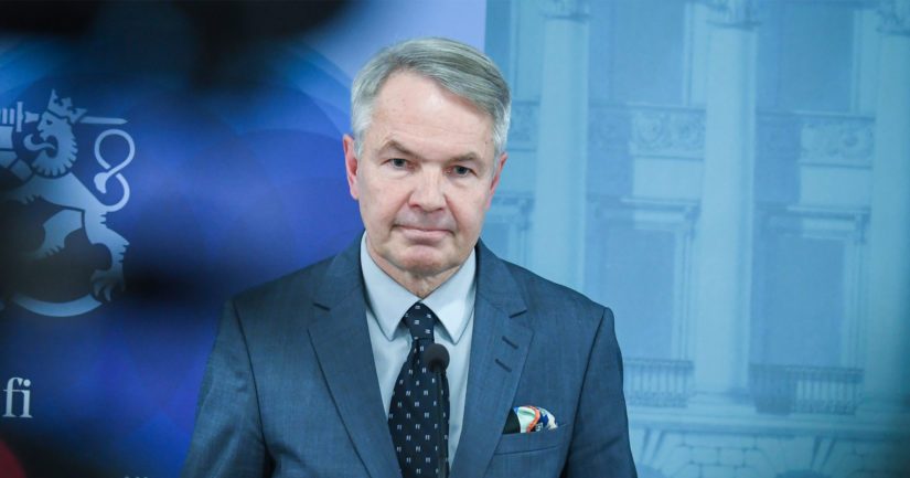 Ulkoministeri Pekka Haavisto kertoi, että myös Afganistanissa olevia Suomen kansalaisia on pyytänyt konsuliapua aiempaa arviota enemmän.