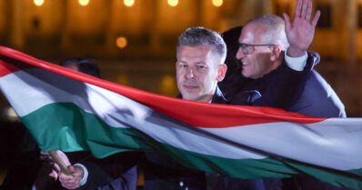 Unkarin oppositiolle murskaava vaalivoitto – ”Olemme ottaneet maamme takaisin”