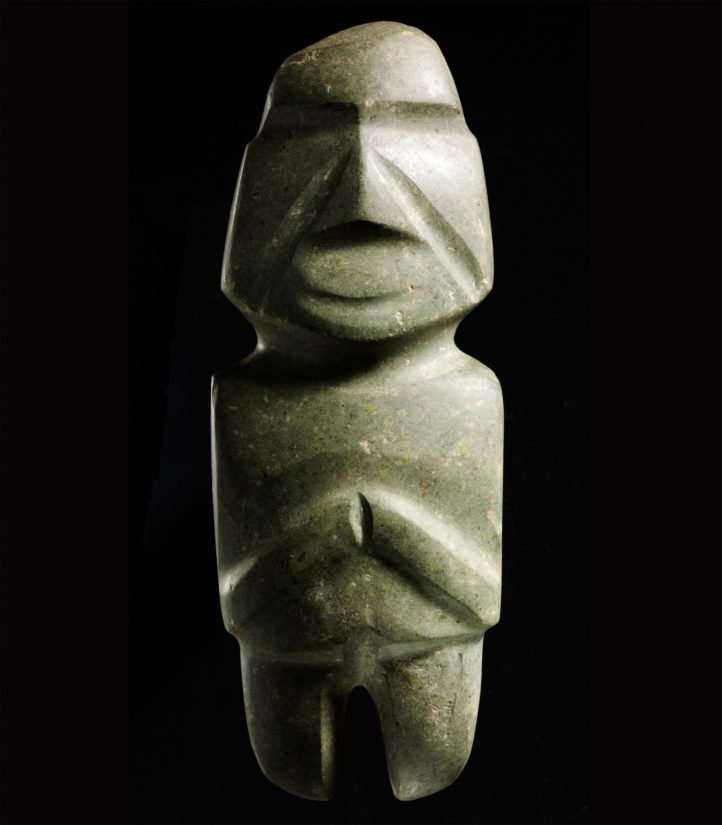 Ihmishahmoinen pienoisveistos, Mezcalan kulttuuri, Guerreron osavaltio, Meksiko, Esiklassisen kauden myöhäisvaihe, 300–100 eaa. Dioriitti.