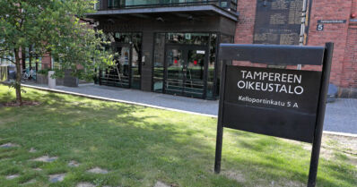 Mies tuhosi polttamalla autoja – ”Suunniteltujen tekojen motiivina oli kosto”