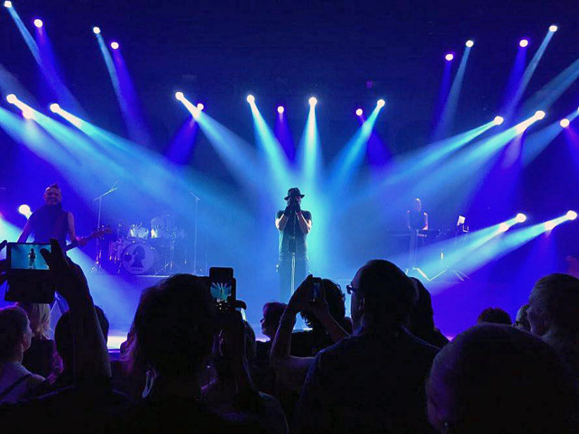 Poets of the Fallia kuullaan pelien ääniraitojen lisäksi parhaillaan Clearview-konserttikiertueella. (Kuva Markus Azeltine)