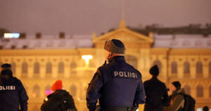 Mielenosoitukset sujuivat poliisin näkökulmasta rauhallisesti – ”Levottomuuksilta vältyttiin”