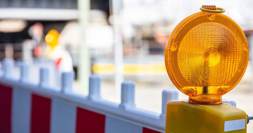 Poliisi muistuttaa, että tietyömaa-alueella on päiväsaikaan työntekijöitä liikkeellä ja ylinopeuden ajaminen aiheuttaa heille vaaraa.