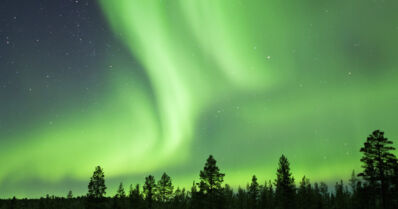 Revontulikausi on käynnistymässä – revontulia voi näkyä öisin eteläistä Suomea myöten