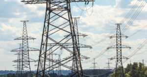 Sähkönsiirtoyhtiöt voivat monopoliasemassa maksattaa investoinnit suoraan asiakkaillaan – Carunan kootut selitykset, osa 2