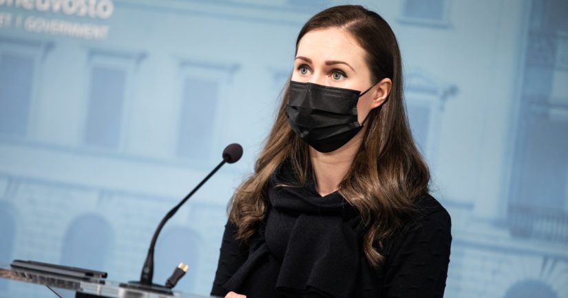 – Jokainen voi vaikuttaa siihen, millaiseksi kevät ja kesä muodostuu, pääministeri Sanna Marin vetosi tiedotustilaisuudessa.
