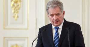 Niinistö keskusteli Zelenskyin ja Putinin kanssa – korosti tarvetta saada aikaan välitön tulitauko