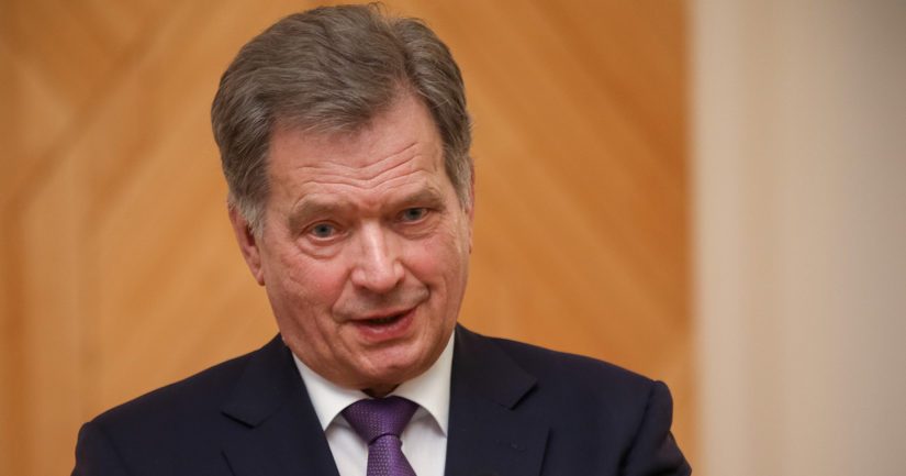 Kuva Tasavallan presidentin kanslia/ Matti Porre Presidentin mukaan on selvää, että teoksissa esiintyy suurempia tai pienempiä asiavirheitä ja erheellisiä tulkintoja.