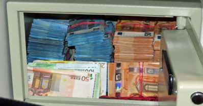 Miljoonilla euroilla marihuanaa – ammattimaisesti rakennetut kasvattamot toimivat organisoidusti