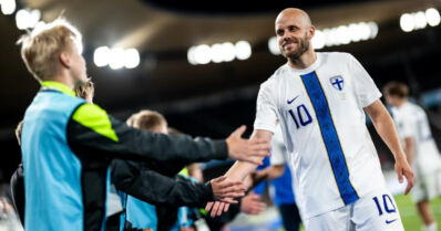 Huuhkajat ja Teemu Pukki pettyivät – ”Voittaisimme yhdeksän kymmenestä tällaisista otteluista”