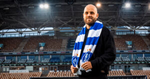Teemu Pukki päättää pelaajauransa – jäähyväisottelu jalkapalloliigan päätöskierroksella