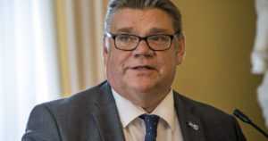 Timo Soini tapaa USA:n tulevan ulkoministerin Alaskassa
