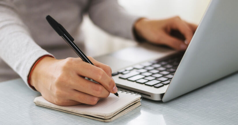 Palkintoehdokkaana oleva toimittaja vältti syytteen – väärän henkilön väitettiin saaneen rikostuomion